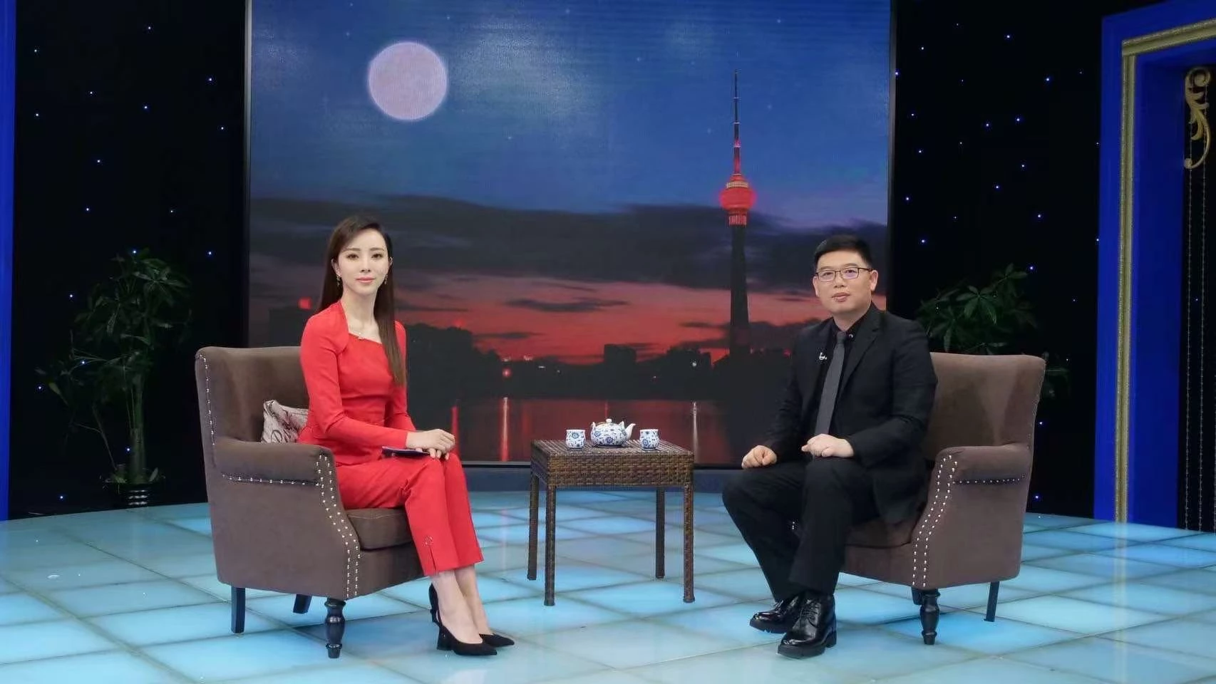 2019年作为特邀嘉宾参与中央电视台的录制