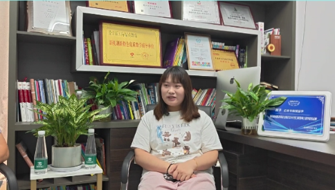 海外留学生专访——翟一洁同学